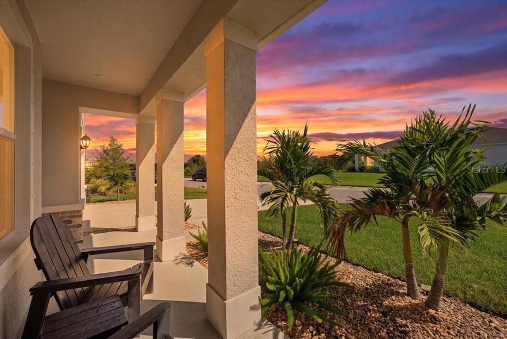 For Sale: $535,000 (5 beds, 3 baths, 2974 Square Feet)