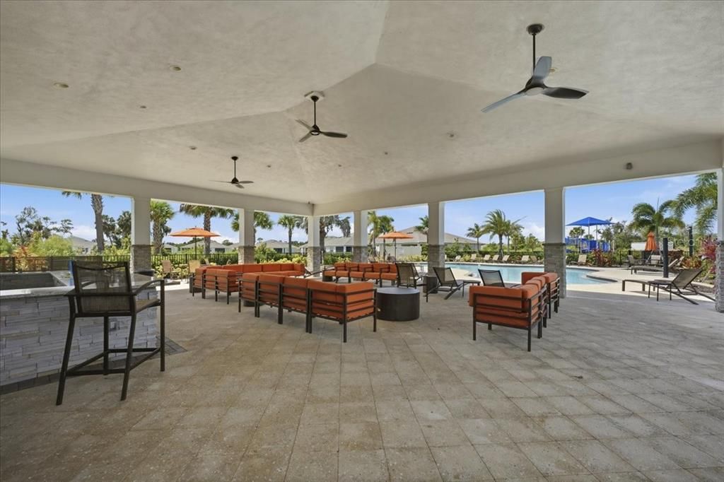 For Sale: $535,000 (5 beds, 3 baths, 2974 Square Feet)