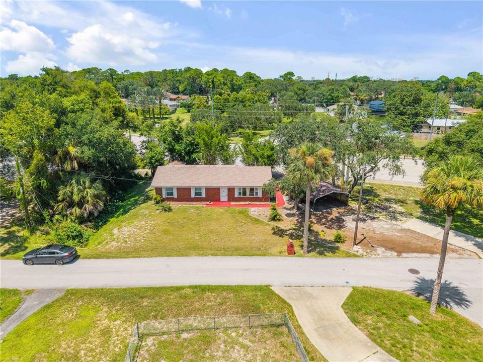 For Sale: $339,900 (3 beds, 2 baths, 1377 Square Feet)