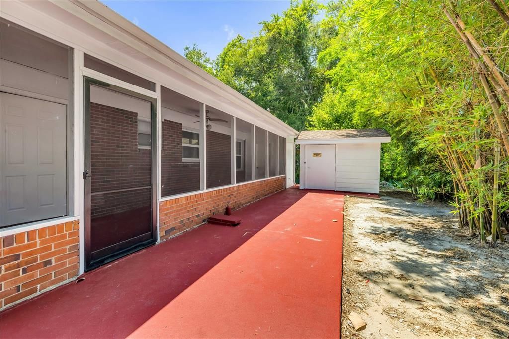 For Sale: $339,900 (3 beds, 2 baths, 1377 Square Feet)
