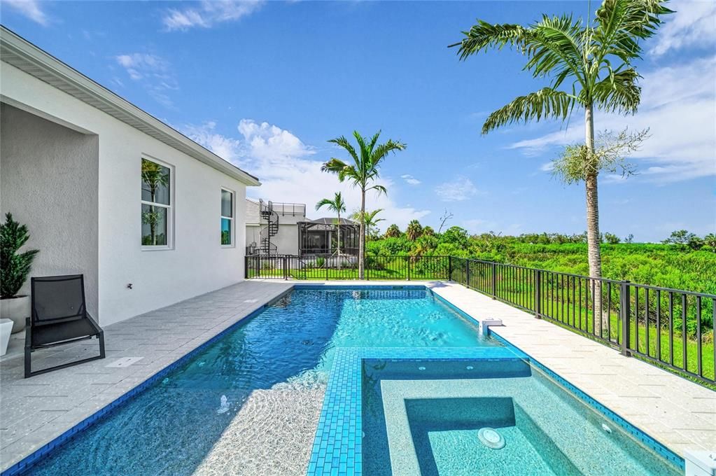 En Venta: $3,275,000 (4 camas, 3 baños, 3291 Pies cuadrados)