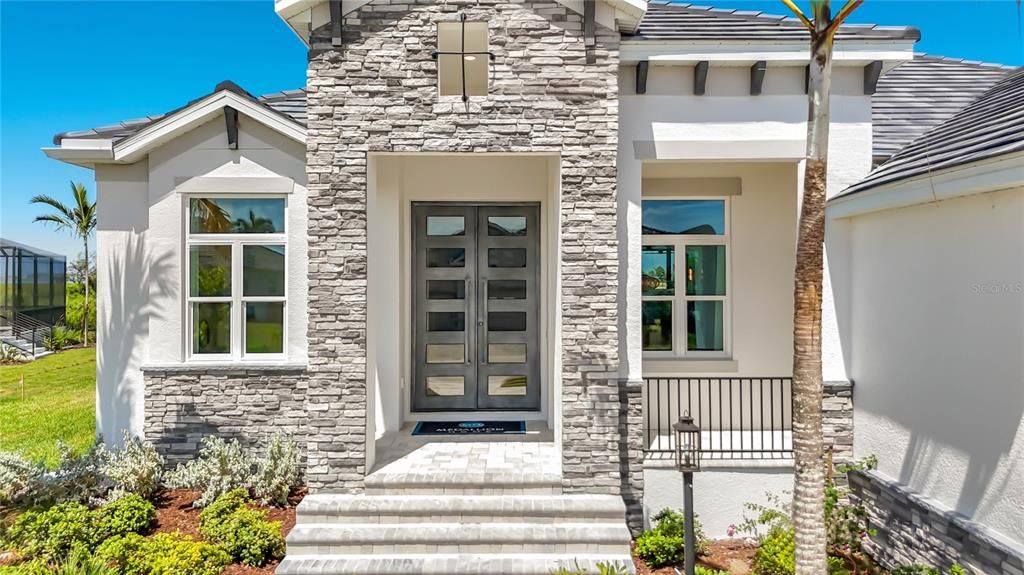 En Venta: $3,275,000 (4 camas, 3 baños, 3291 Pies cuadrados)