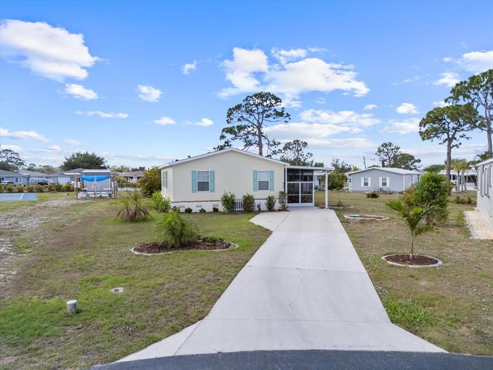 For Sale: $216,000 (3 beds, 2 baths, 1512 Square Feet)