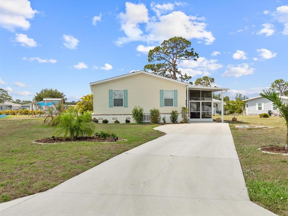 For Sale: $216,000 (3 beds, 2 baths, 1512 Square Feet)