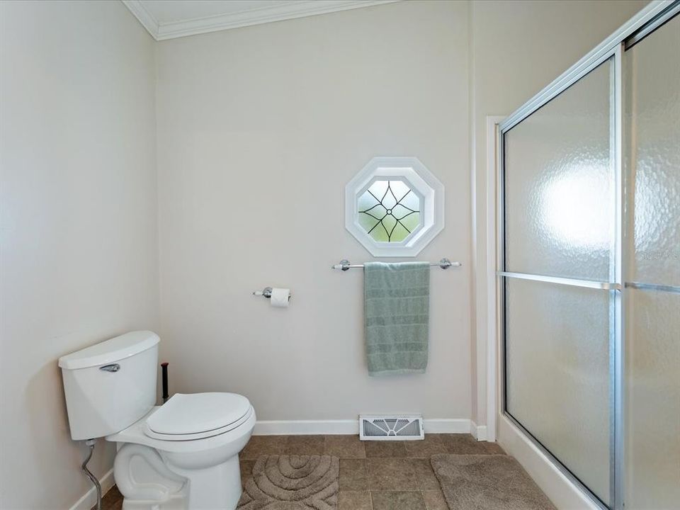 For Sale: $216,000 (3 beds, 2 baths, 1512 Square Feet)