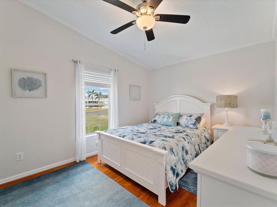 For Sale: $216,000 (3 beds, 2 baths, 1512 Square Feet)