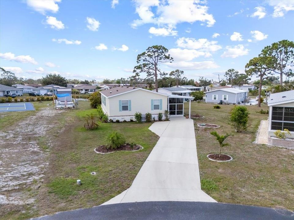 For Sale: $216,000 (3 beds, 2 baths, 1512 Square Feet)