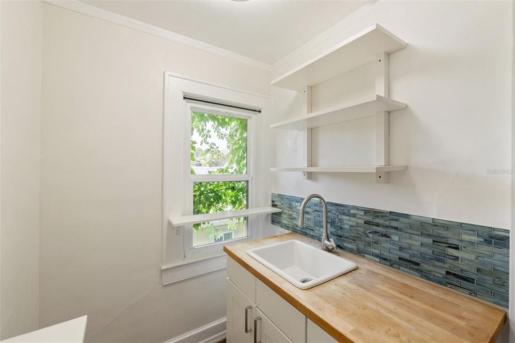 For Sale: $1,550,000 (4 beds, 3 baths, 3241 Square Feet)