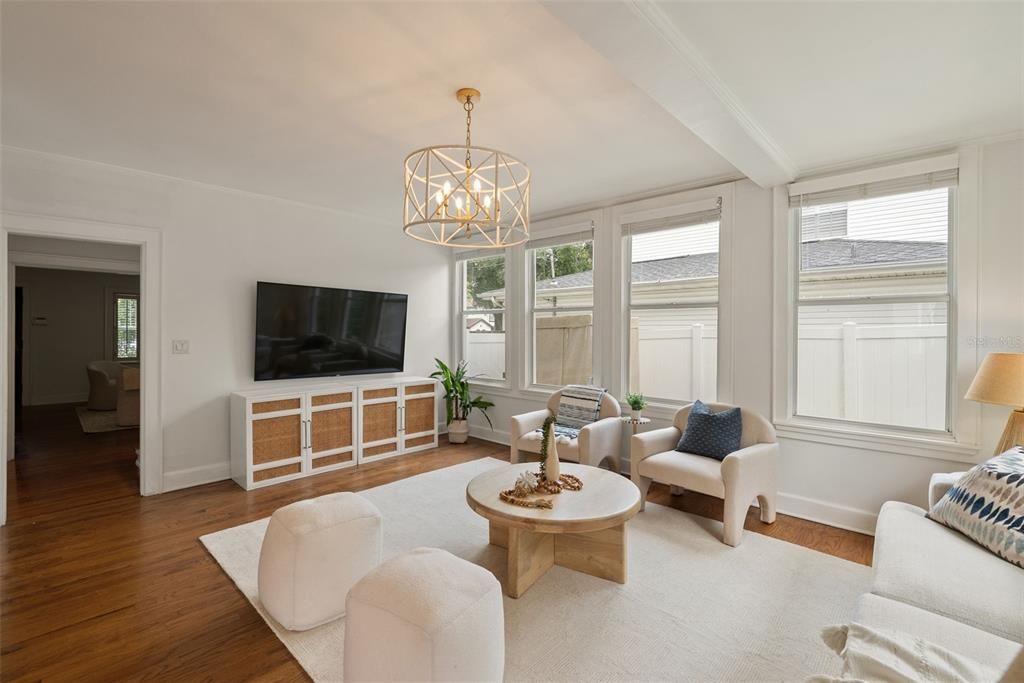 For Sale: $1,550,000 (4 beds, 3 baths, 3241 Square Feet)