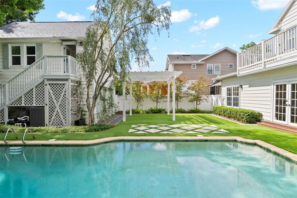 For Sale: $1,550,000 (4 beds, 3 baths, 3241 Square Feet)
