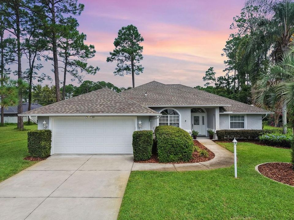 For Sale: $419,000 (3 beds, 2 baths, 1883 Square Feet)