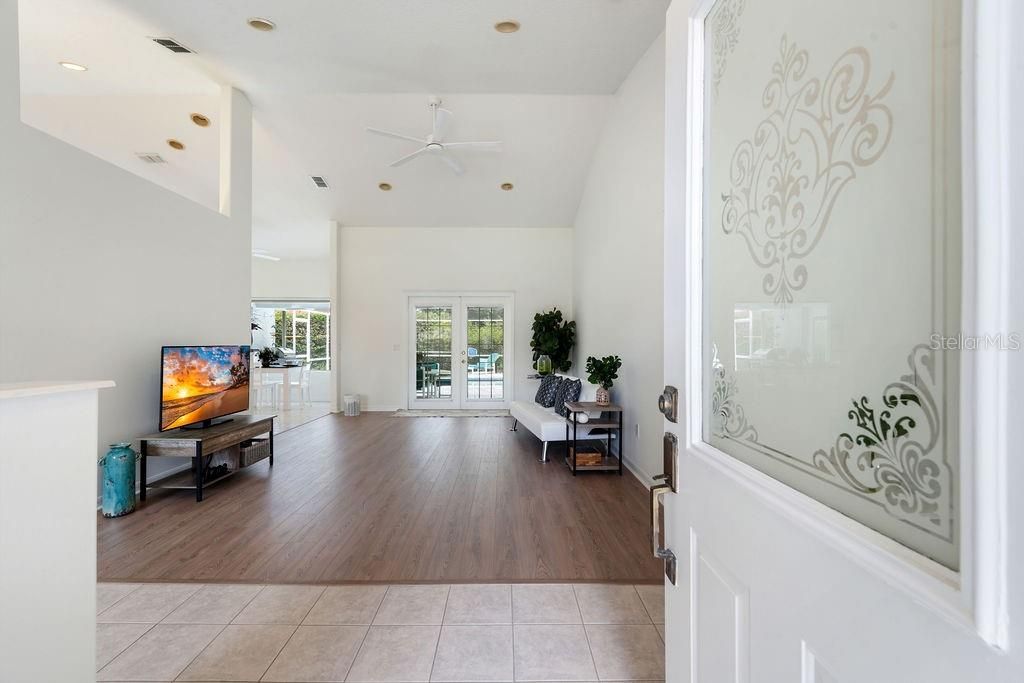 For Sale: $419,000 (3 beds, 2 baths, 1883 Square Feet)