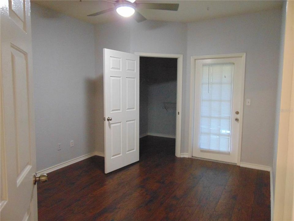 For Rent: $1,400 (1 beds, 1 baths, 656 Square Feet)