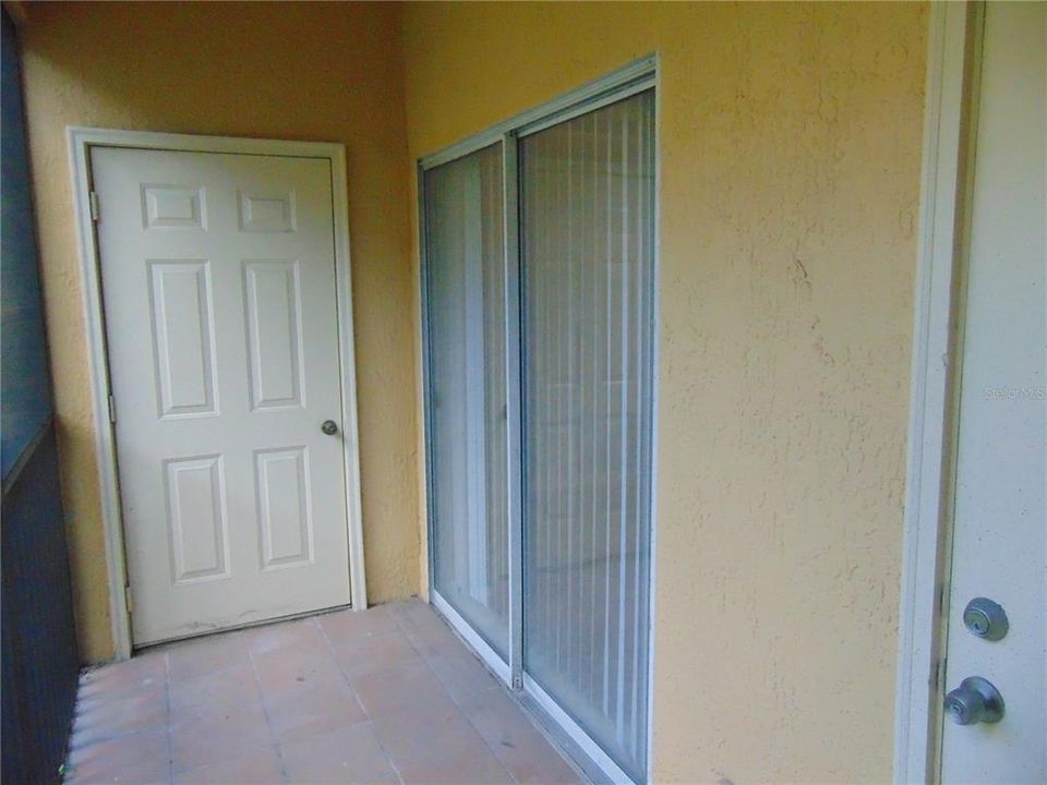 For Rent: $1,400 (1 beds, 1 baths, 656 Square Feet)