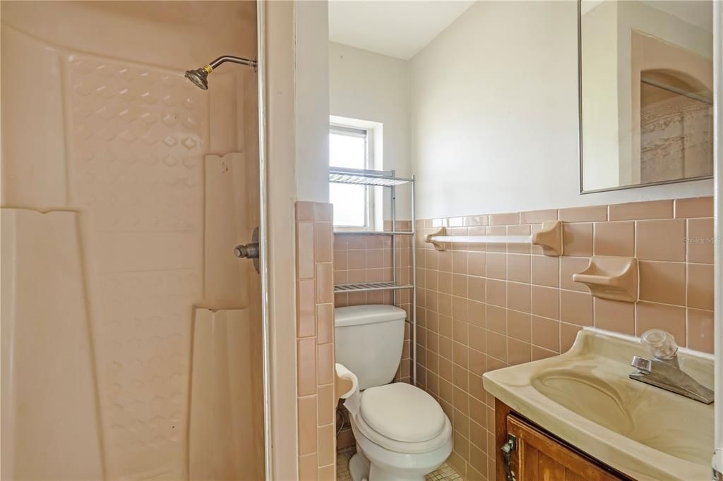 En Venta: $265,000 (3 camas, 2 baños, 1258 Pies cuadrados)