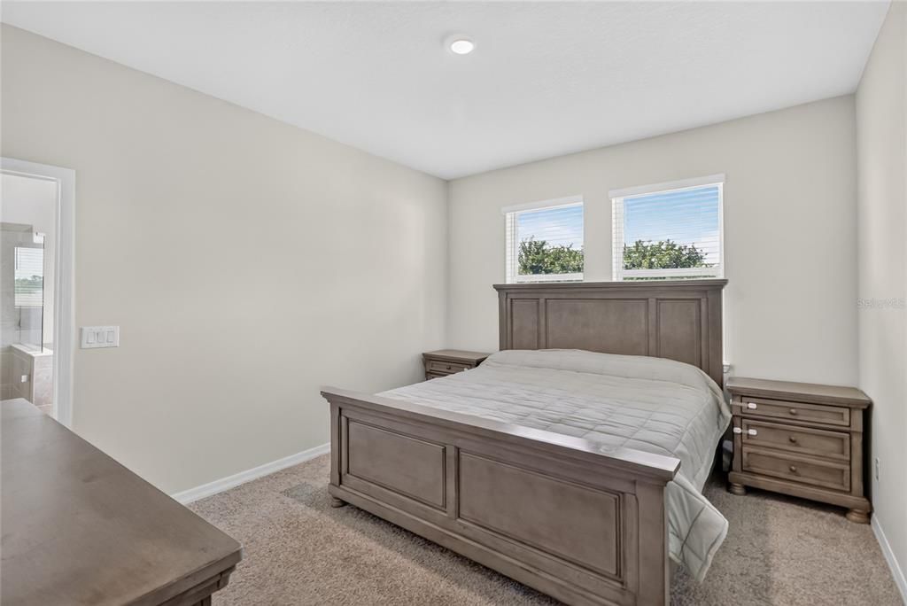 For Sale: $399,000 (4 beds, 2 baths, 1834 Square Feet)