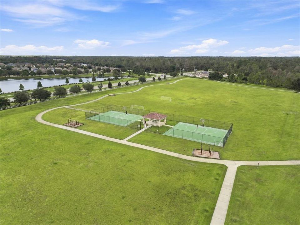 For Sale: $399,000 (4 beds, 2 baths, 1834 Square Feet)