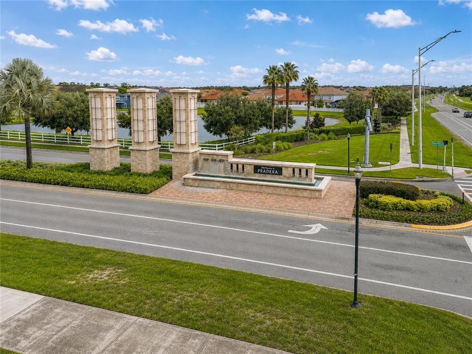 For Sale: $399,000 (4 beds, 2 baths, 1834 Square Feet)
