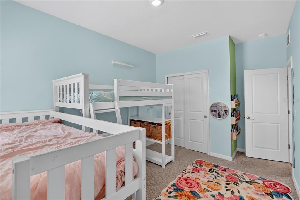 For Sale: $399,000 (4 beds, 2 baths, 1834 Square Feet)