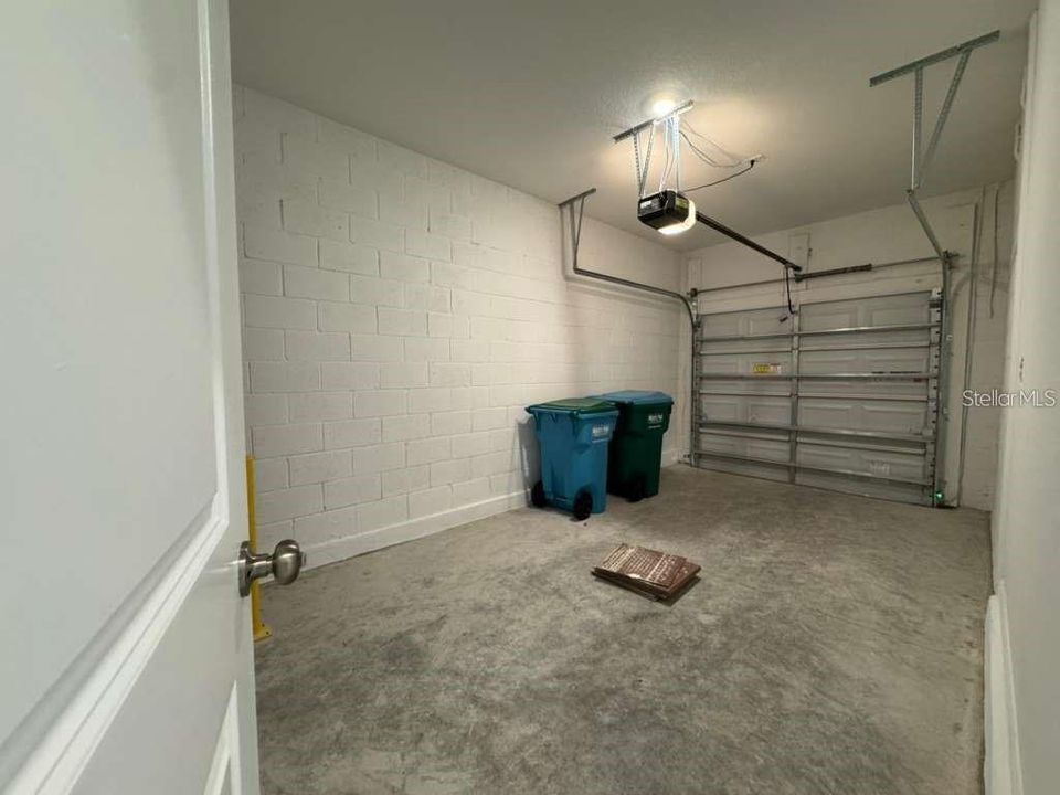 En Renta: $1,950 (3 camas, 2 baños, 1404 Pies cuadrados)
