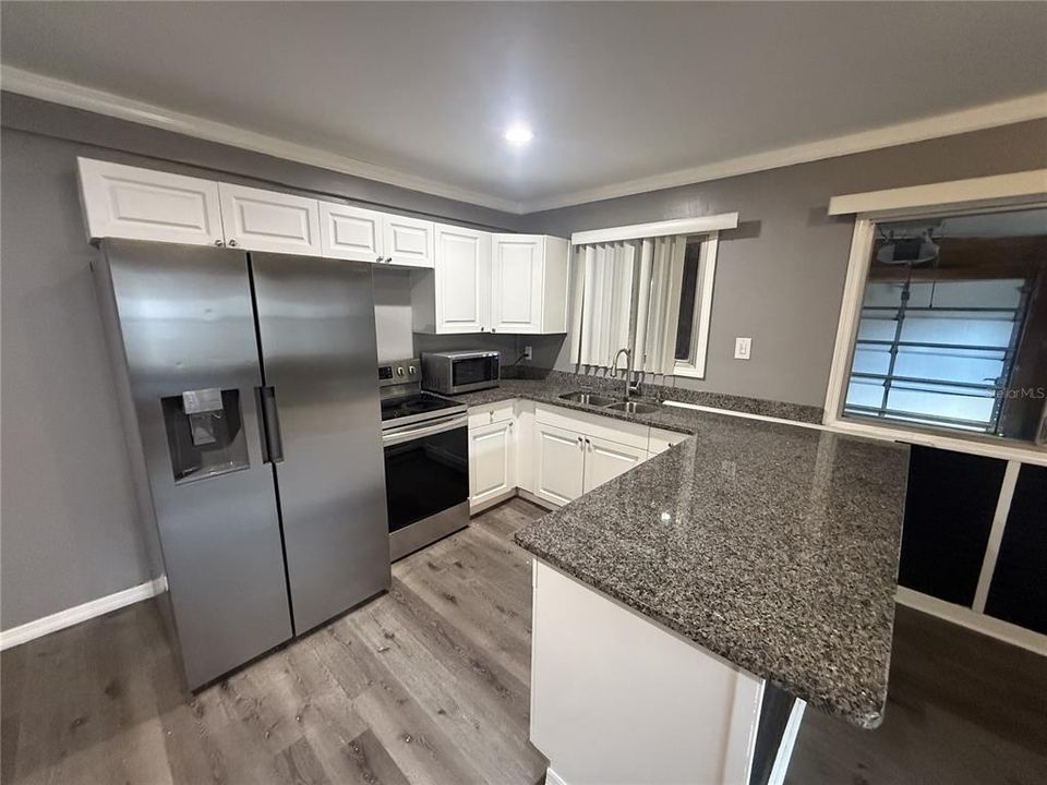 En Venta: $389,000 (3 camas, 3 baños, 1767 Pies cuadrados)