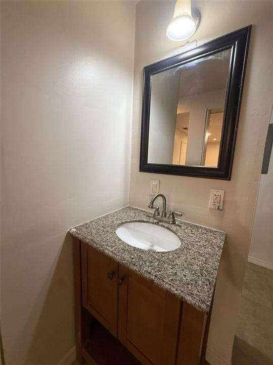 En Venta: $389,000 (3 camas, 3 baños, 1767 Pies cuadrados)