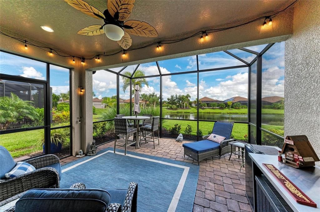 For Sale: $759,900 (3 beds, 2 baths, 1926 Square Feet)