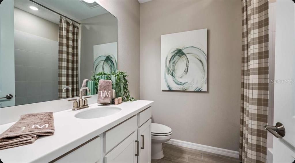 For Sale: $599,164 (4 beds, 3 baths, 2600 Square Feet)