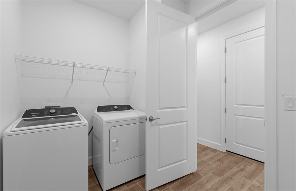 For Sale: $499,990 (3 beds, 2 baths, 2088 Square Feet)