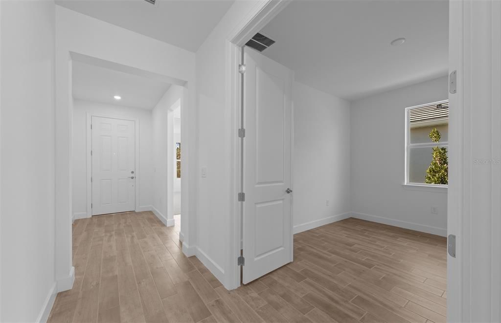 For Sale: $499,990 (3 beds, 2 baths, 2088 Square Feet)