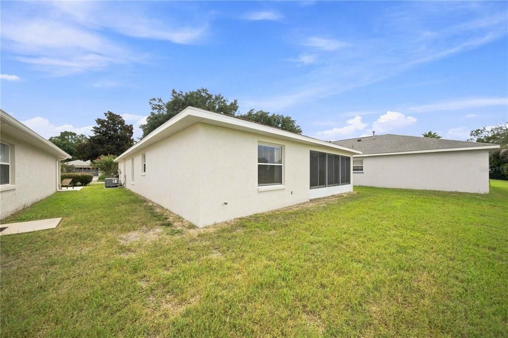 For Sale: $159,900 (2 beds, 2 baths, 1280 Square Feet)