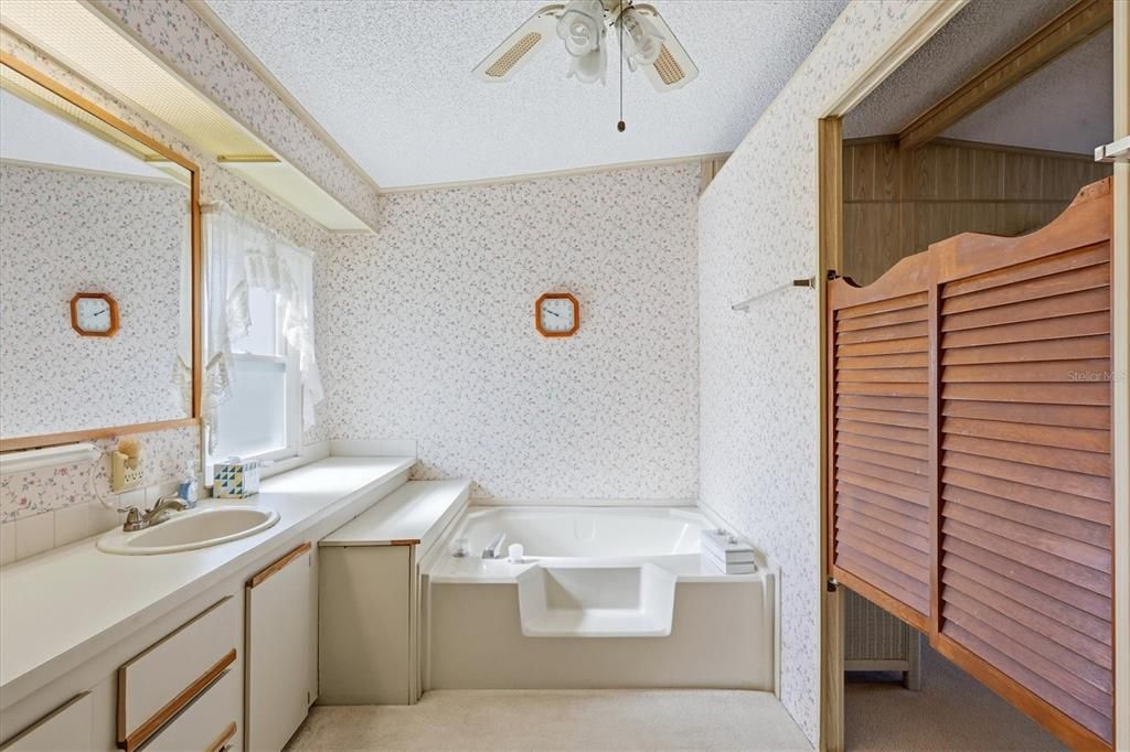 En Venta: $129,900 (2 camas, 2 baños, 1440 Pies cuadrados)