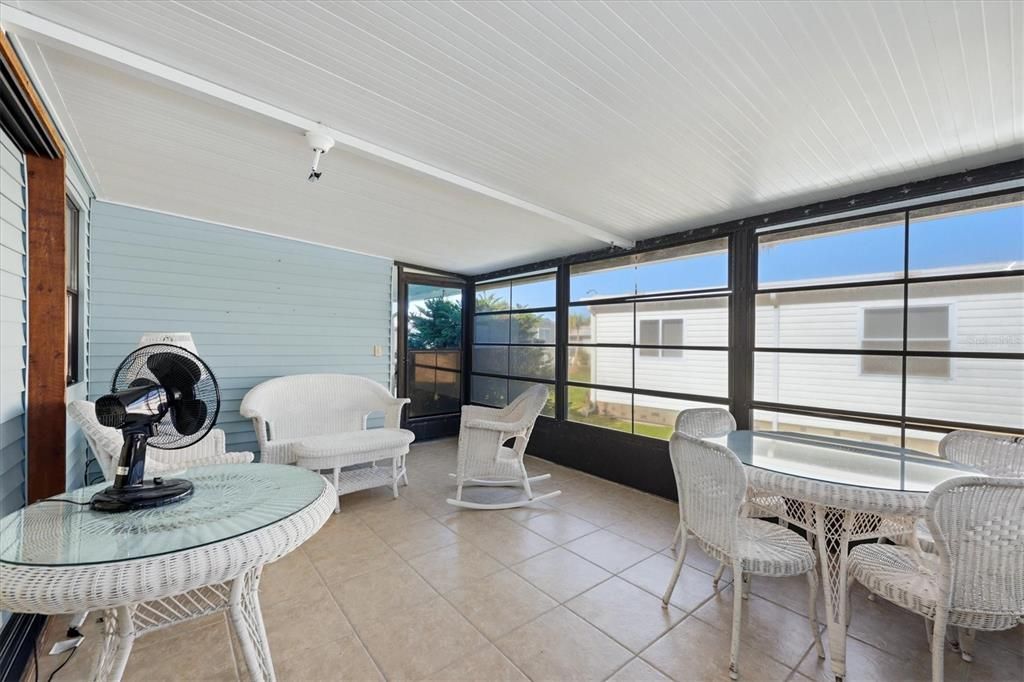 En Venta: $129,900 (2 camas, 2 baños, 1440 Pies cuadrados)