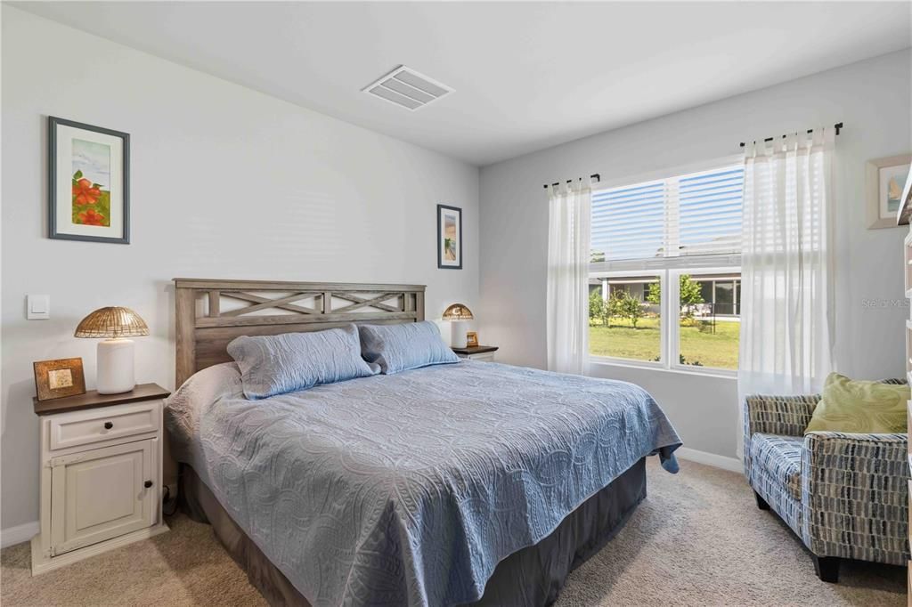 For Sale: $324,900 (4 beds, 2 baths, 1846 Square Feet)