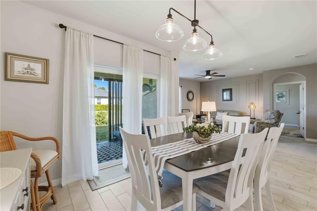 For Sale: $324,900 (4 beds, 2 baths, 1846 Square Feet)