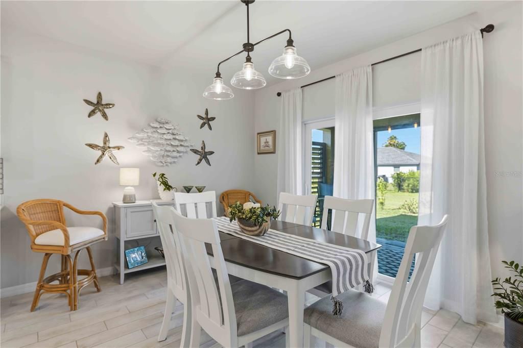 For Sale: $324,900 (4 beds, 2 baths, 1846 Square Feet)