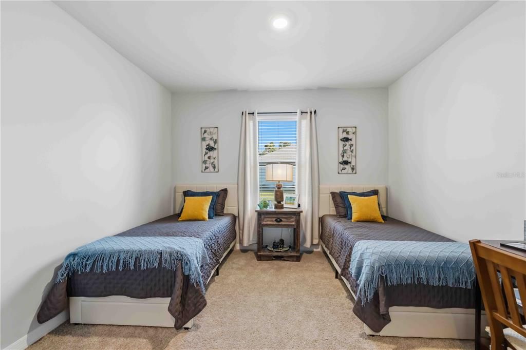 For Sale: $324,900 (4 beds, 2 baths, 1846 Square Feet)