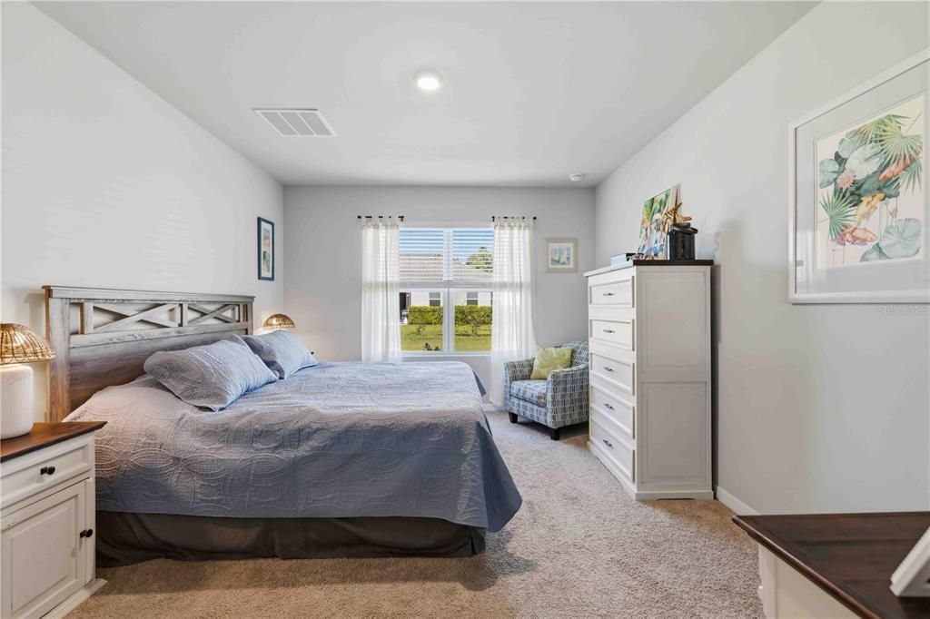 For Sale: $324,900 (4 beds, 2 baths, 1846 Square Feet)