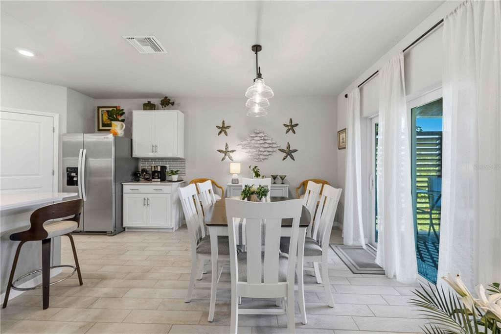 For Sale: $324,900 (4 beds, 2 baths, 1846 Square Feet)