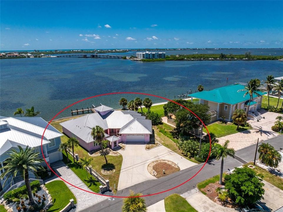 En Venta: $1,498,000 (3 camas, 3 baños, 2691 Pies cuadrados)