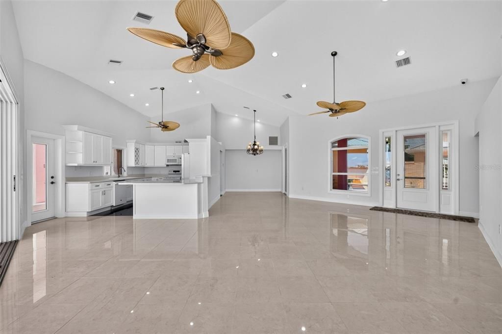 En Venta: $1,498,000 (3 camas, 3 baños, 2691 Pies cuadrados)