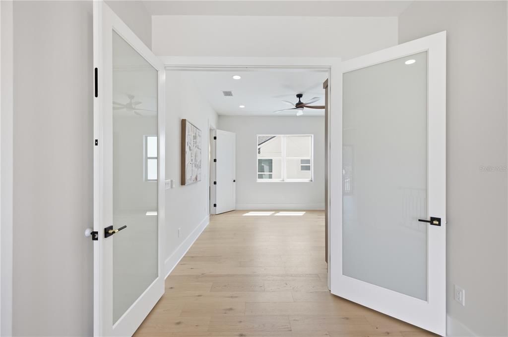 For Sale: $1,650,000 (5 beds, 4 baths, 3513 Square Feet)
