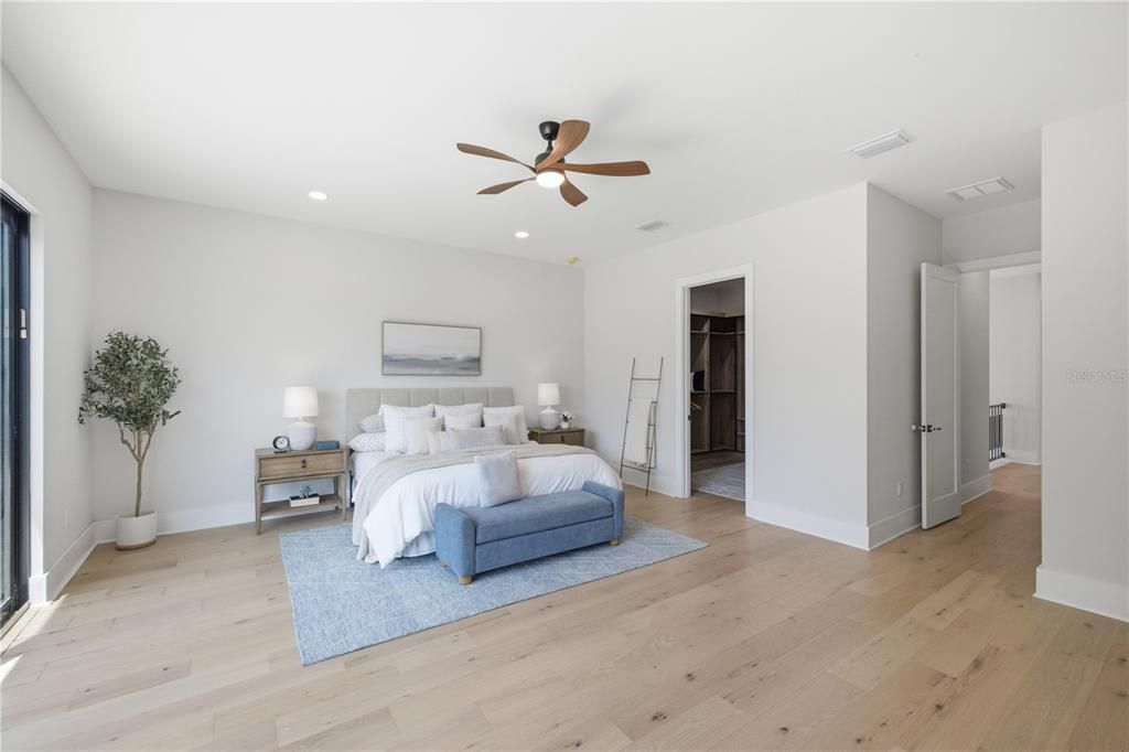 For Sale: $1,650,000 (5 beds, 4 baths, 3513 Square Feet)