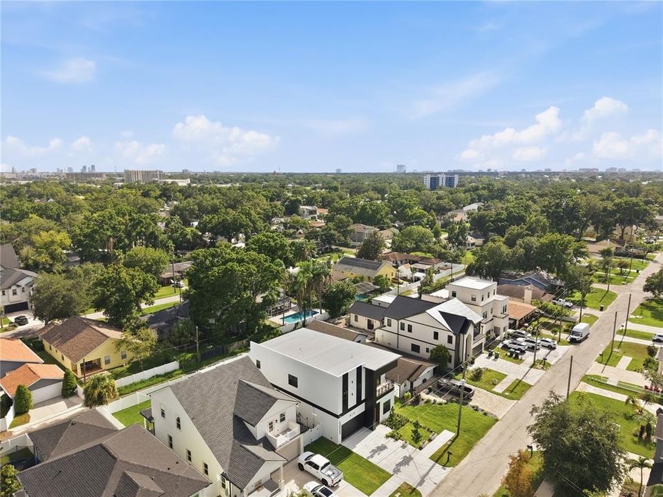 For Sale: $1,650,000 (5 beds, 4 baths, 3513 Square Feet)