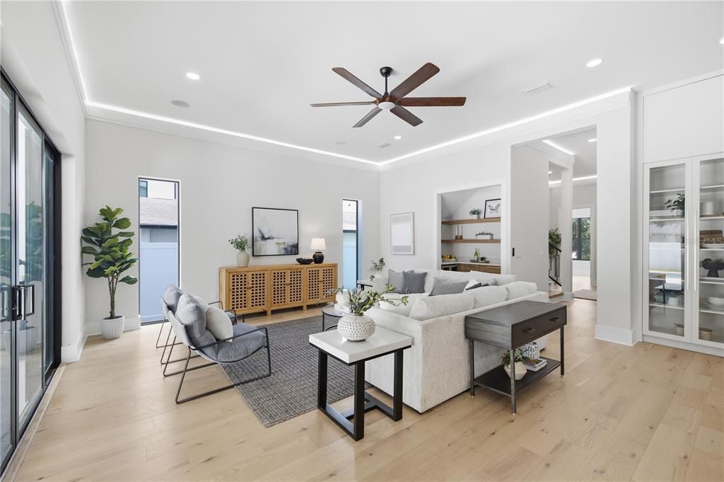 For Sale: $1,650,000 (5 beds, 4 baths, 3513 Square Feet)