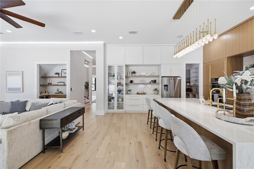 For Sale: $1,650,000 (5 beds, 4 baths, 3513 Square Feet)