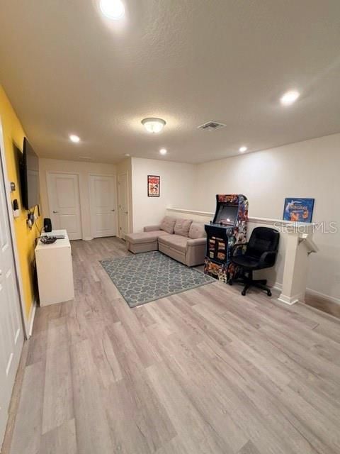 For Sale: $412,800 (3 beds, 4 baths, 2283 Square Feet)