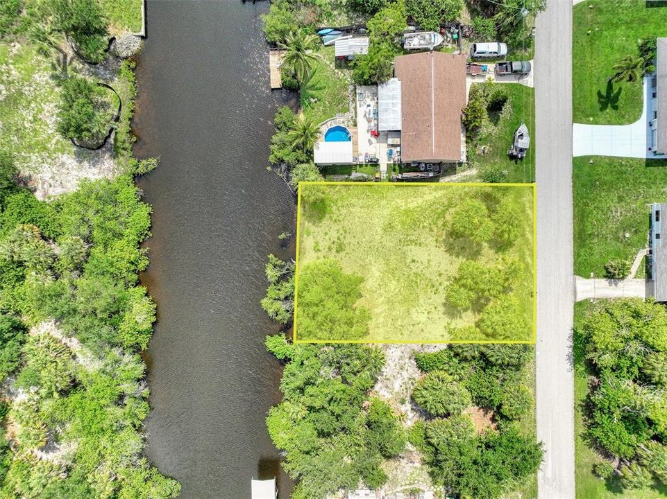 For Sale: $98,800 (0.23 acres)