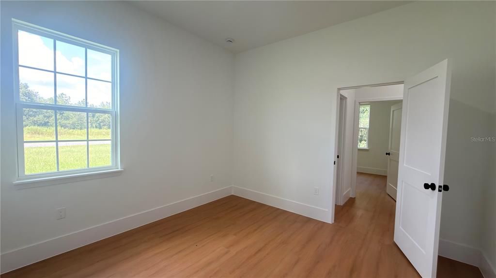 For Rent: $2,200 (4 beds, 3 baths, 1896 Square Feet)