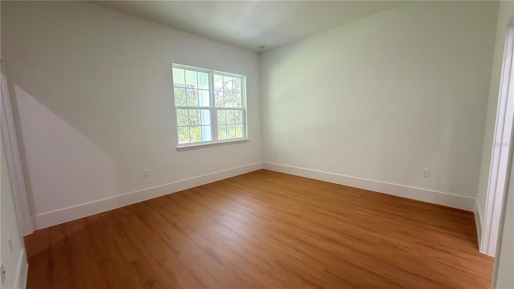 For Rent: $2,200 (4 beds, 3 baths, 1896 Square Feet)